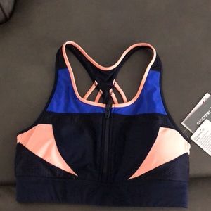 Athleta size medium bikini top